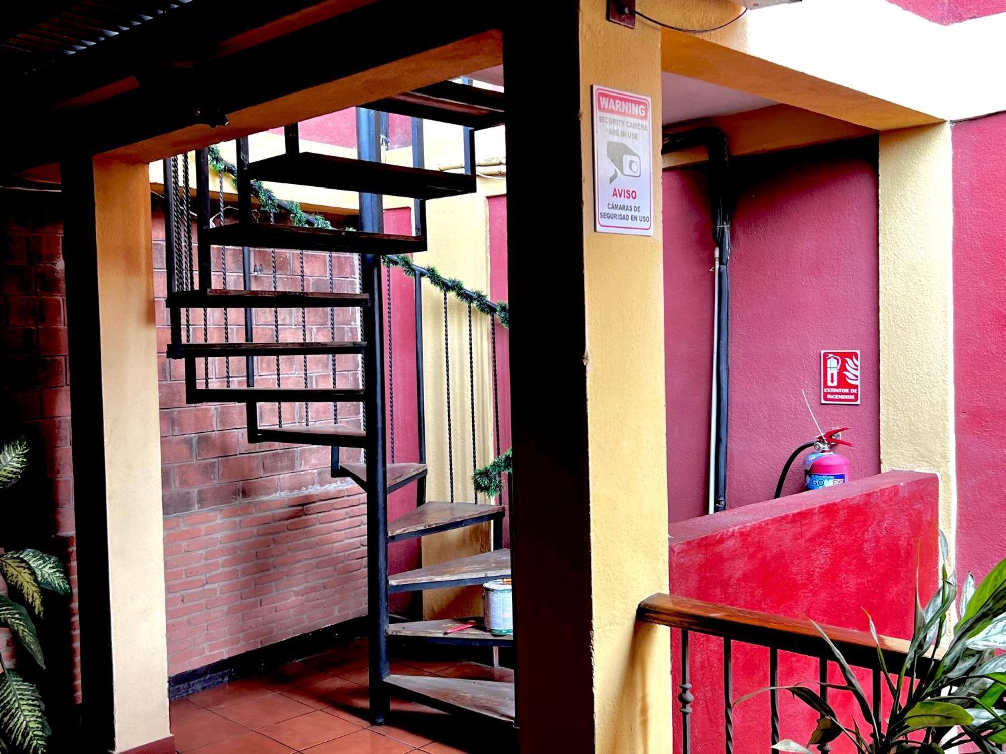 Hostal Lolita'S Boutique Granada Exterior foto